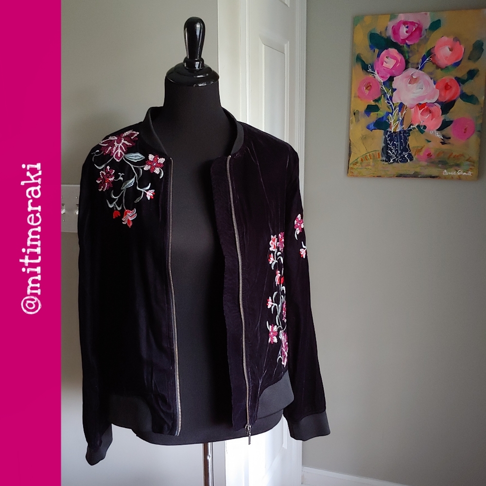 A.N.A. Rose Embroidery Velvet Bomber Jacket Size L